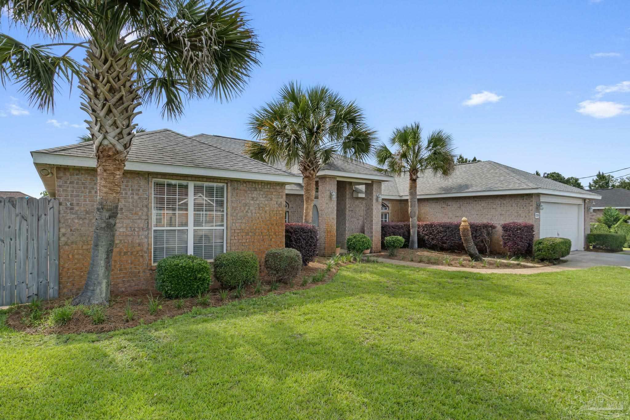 Property Photo: 2215 Seascale Ct FL 32566