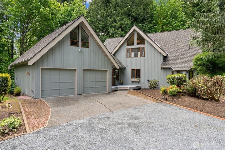 Property Photo: 14413 139th Avenue SE WA 98290