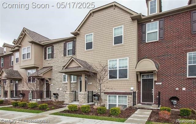 Property Photo: 951 Barclay Circle 48 MI 48307