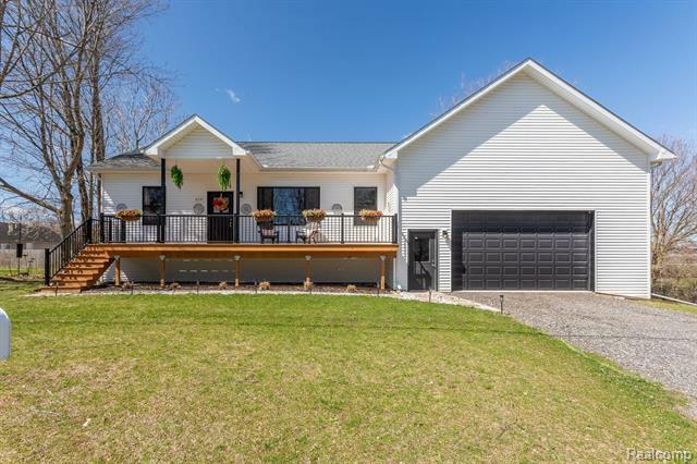 619 N Watkins  Perry MI 48872 photo