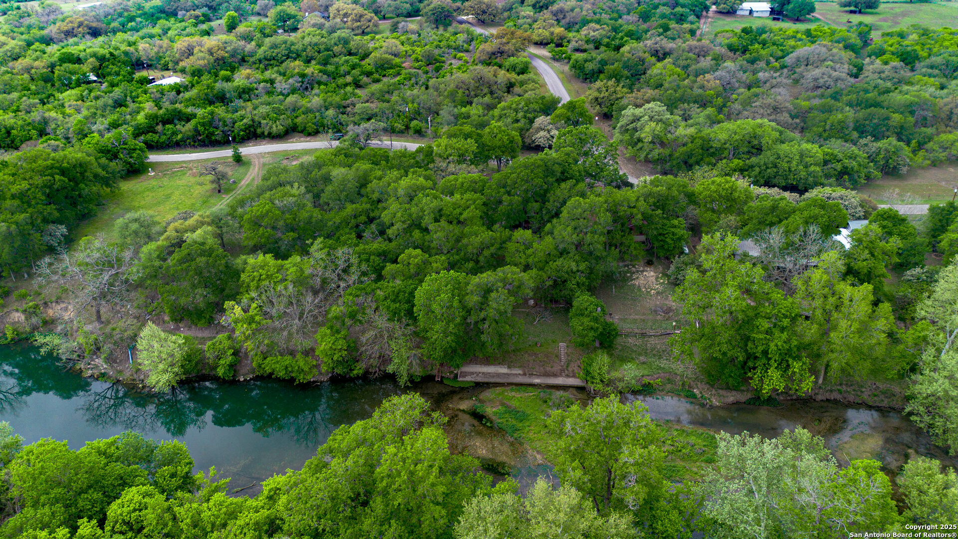 Property Photo: 1600 River Trl TX 78155