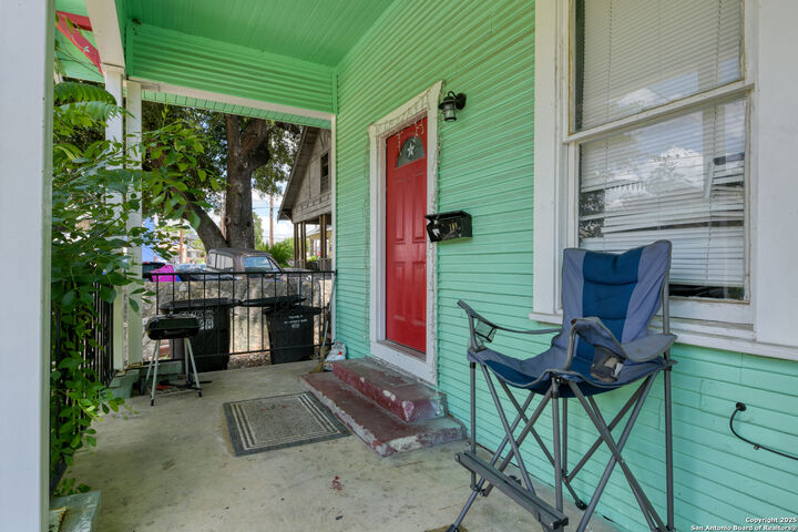 Property Photo: 120 W Highland TX 78210