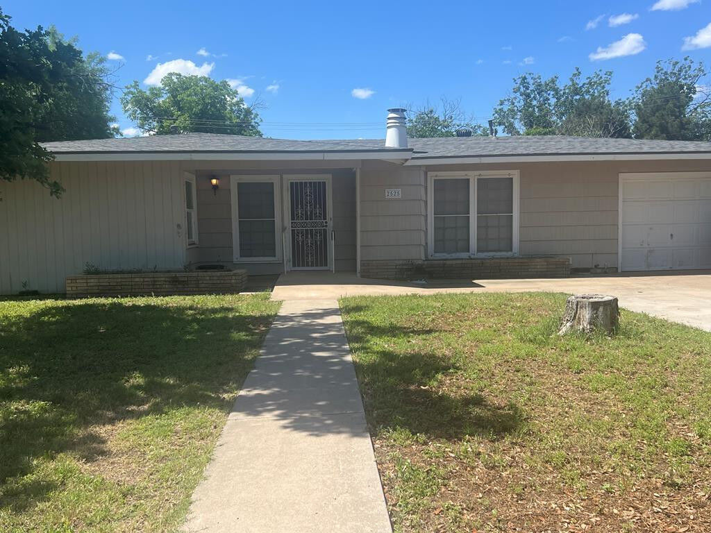 Property Photo:  2525 Tcu Avenue  TX 76904 