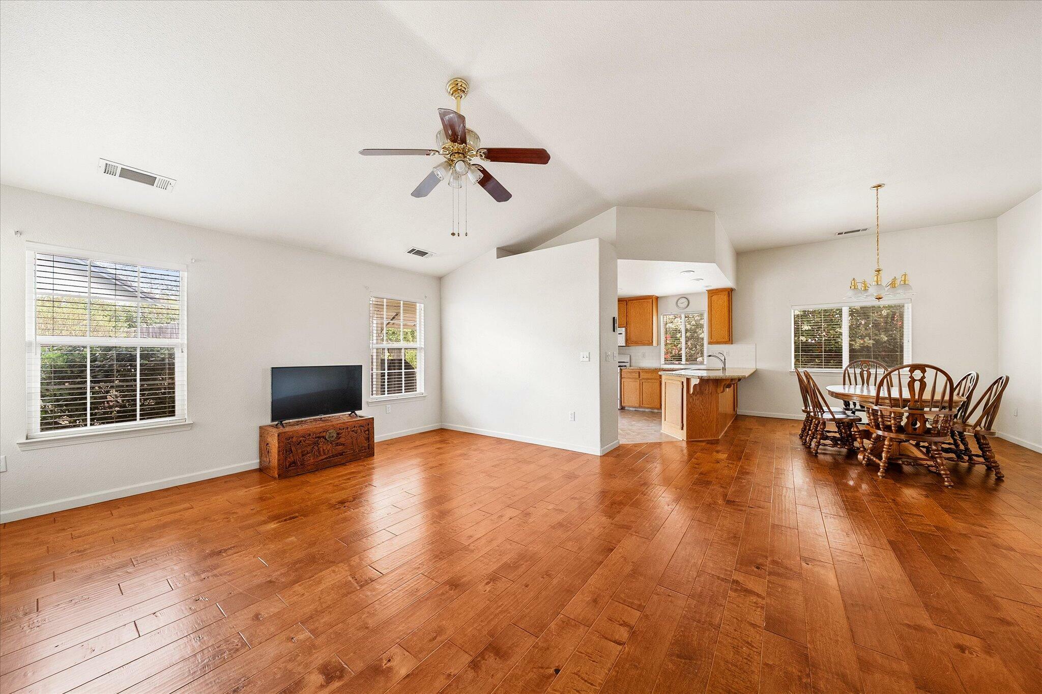 Property Photo: 117 Yolla Bolly Trail CA 96003
