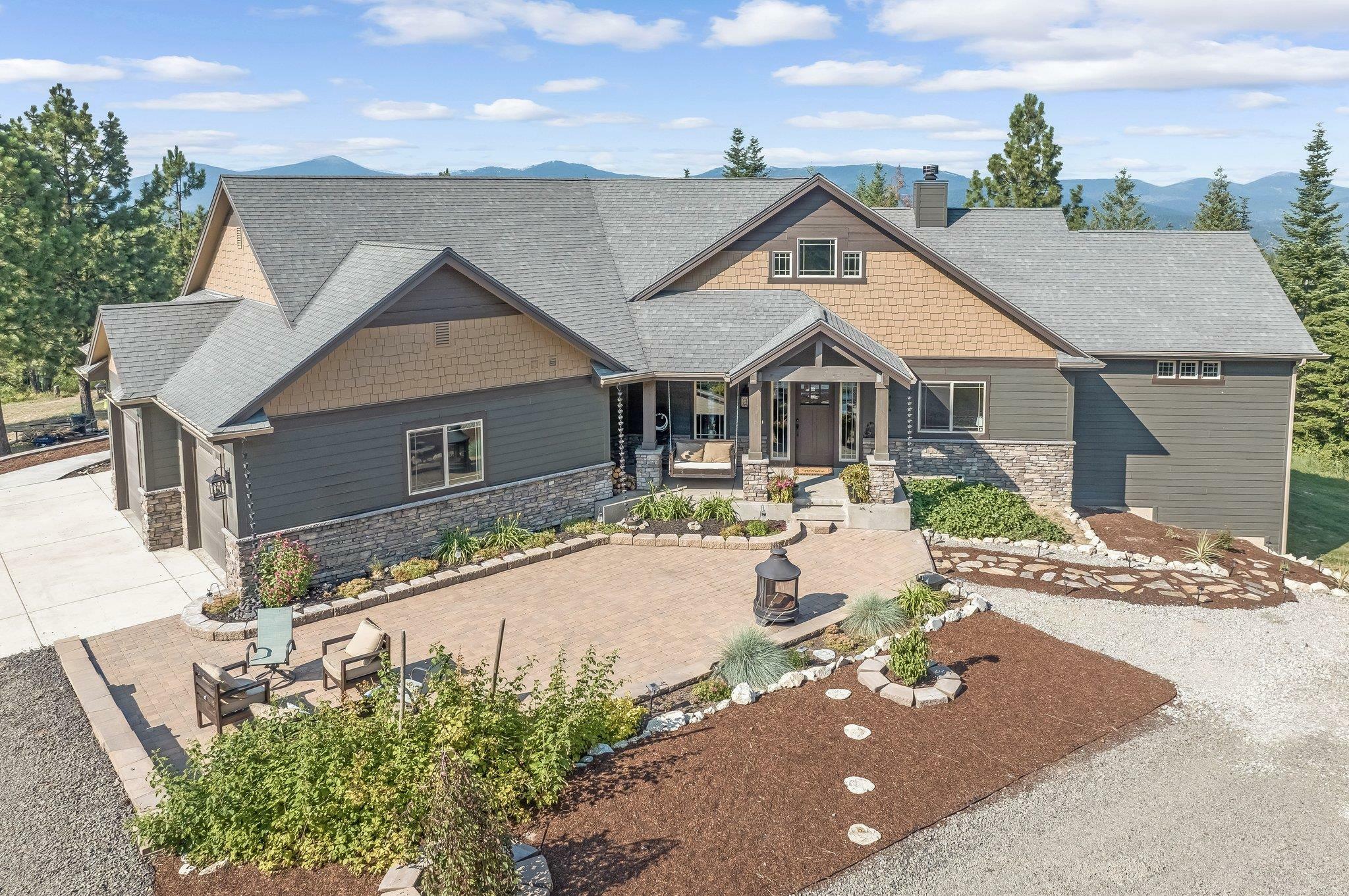 11818 N Mountain Trail Ln  Spokane WA 99217 photo