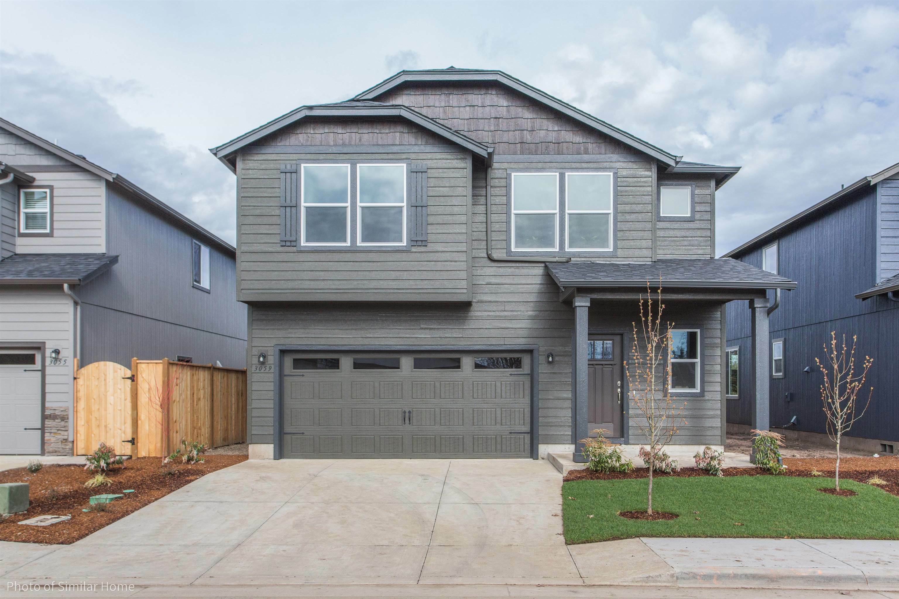 Property Photo: 1602 W 68th Ave Lot 4 Block 2 - Talent WA 99224