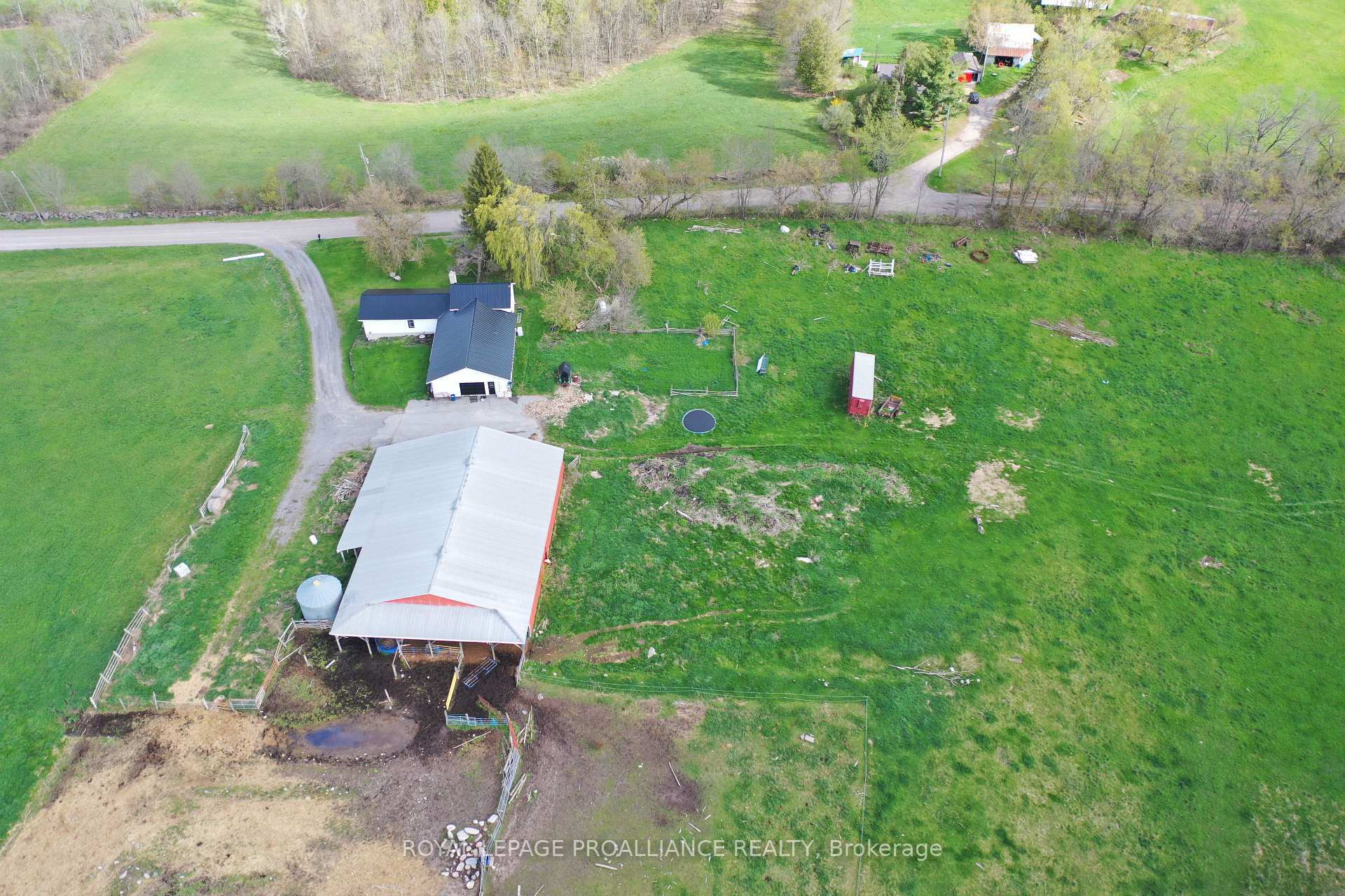 Property Photo:  482 Smith Road  ON K0K 2Y0 
