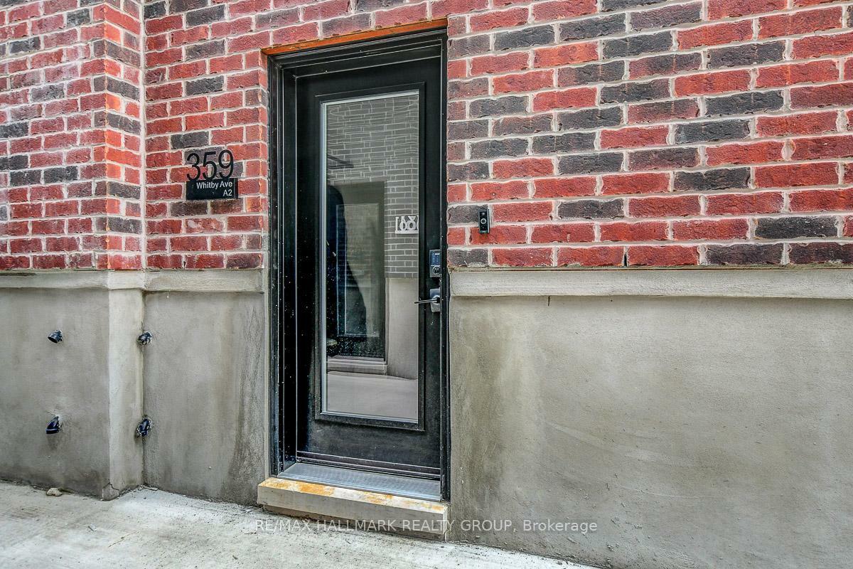 Property Photo: 359 Whitby Avenue ON K2A 0B3