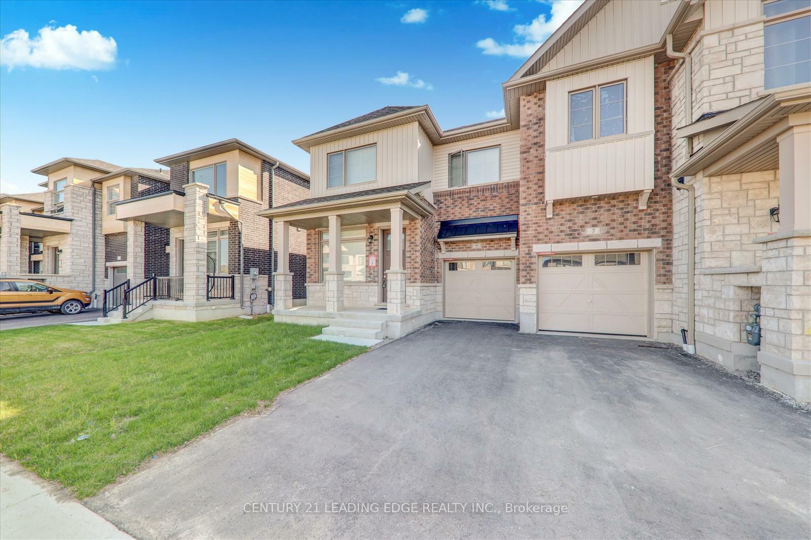 Photo de la propriété: 9 Molnar Crescent ON N3T 0X3