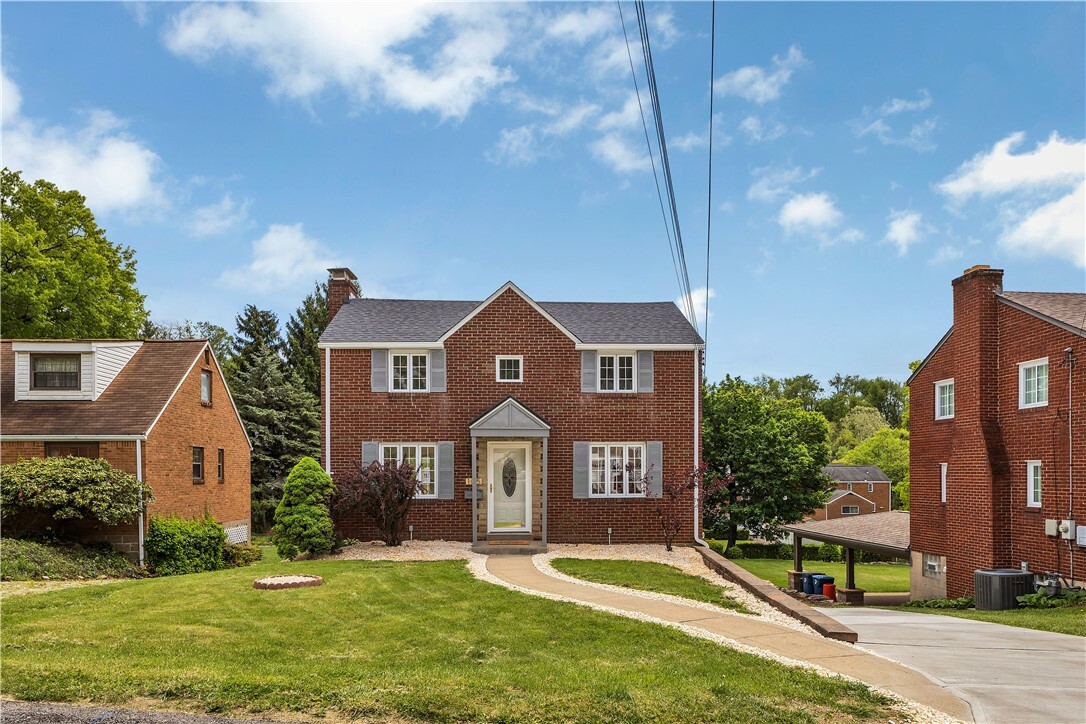 Property Photo: 105 Richmore Dr PA 15147