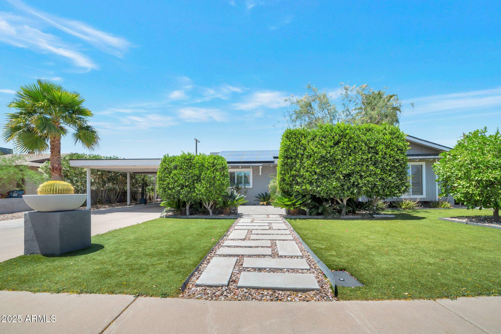 Property Photo: 2656 N 84th Place AZ 85257