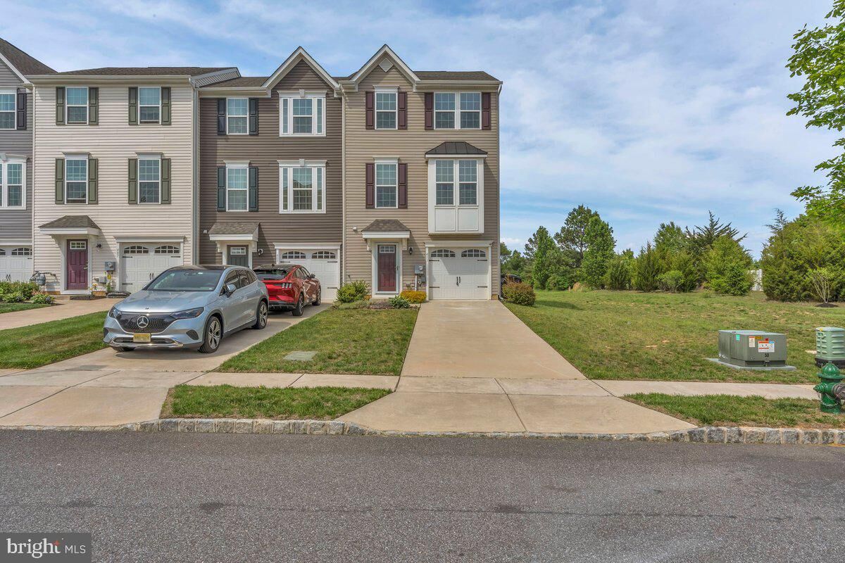 Property Photo: 411 Sammy Street NJ 08085