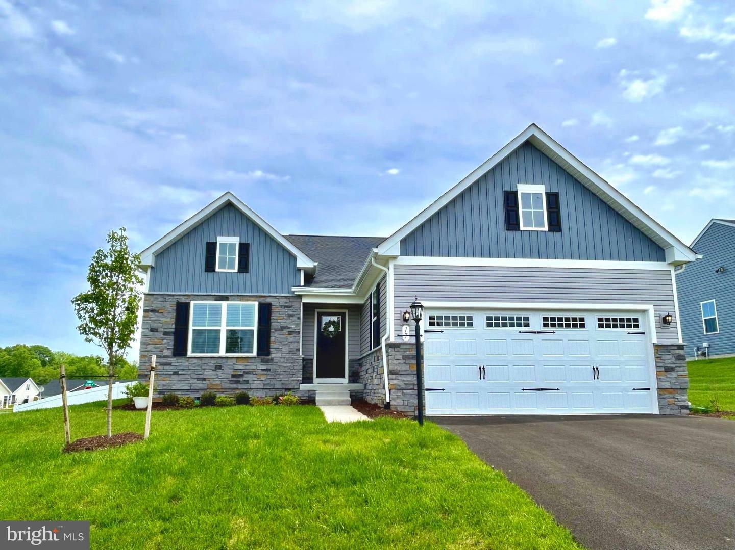Property Photo: 17 Perspective Place WV 25427