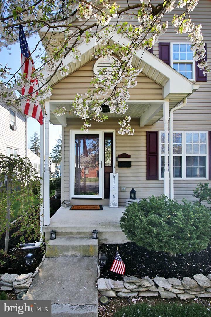Property Photo: 612 N Chestnut Street PA 17078