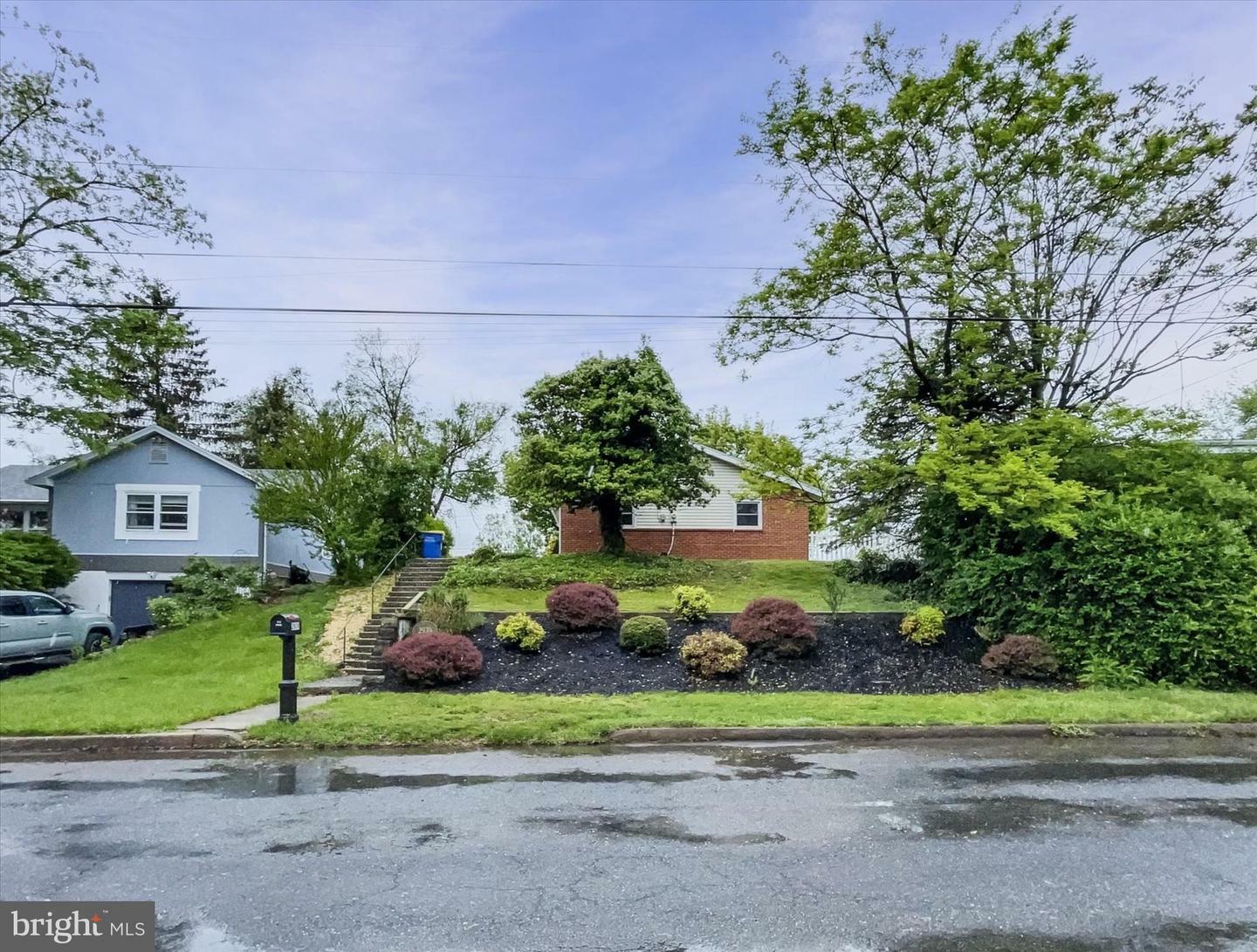 Property Photo: 2939 Cumberland Boulevard PA 17011