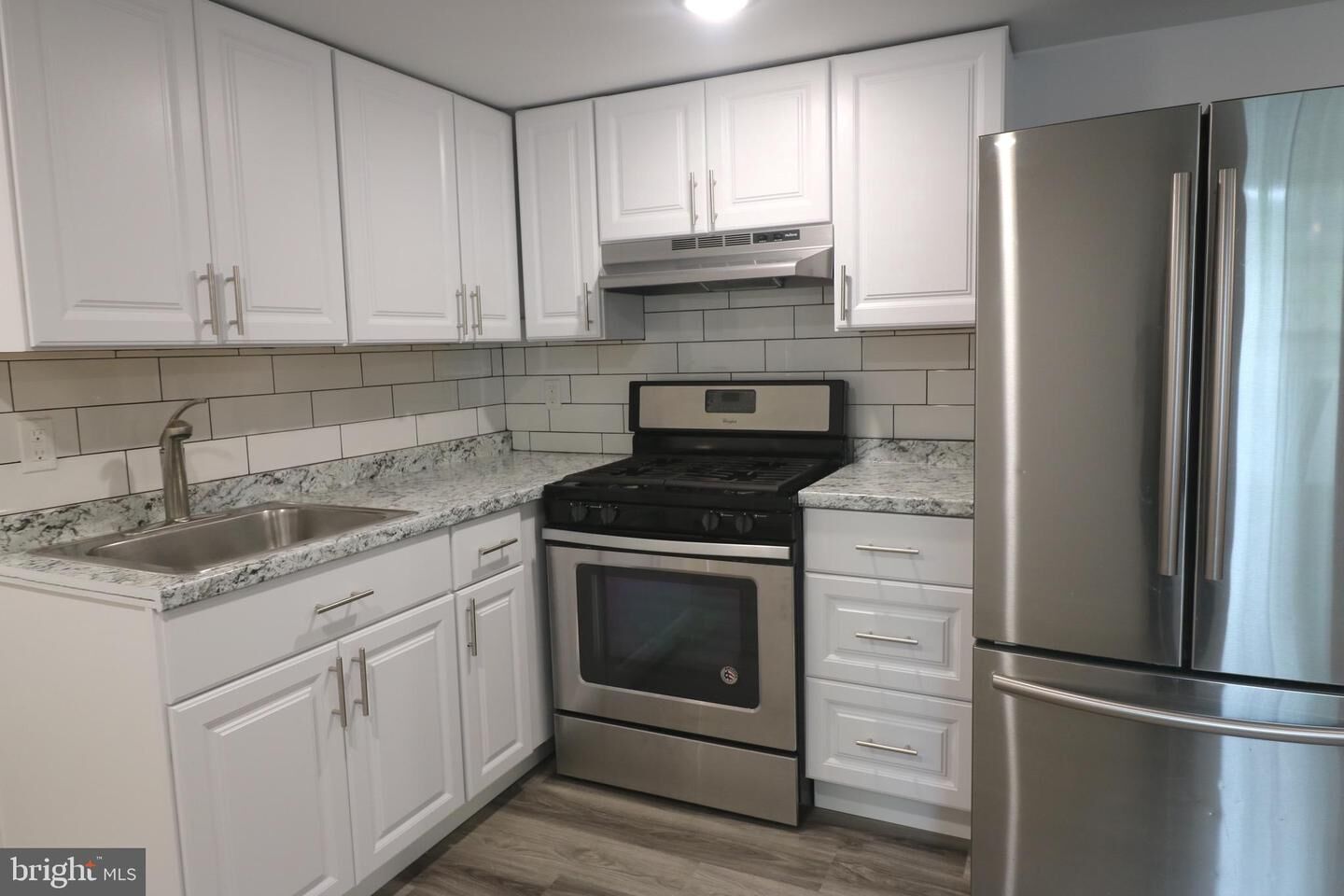 Property Photo:  9520 Dogwood Park St  MD 20743 
