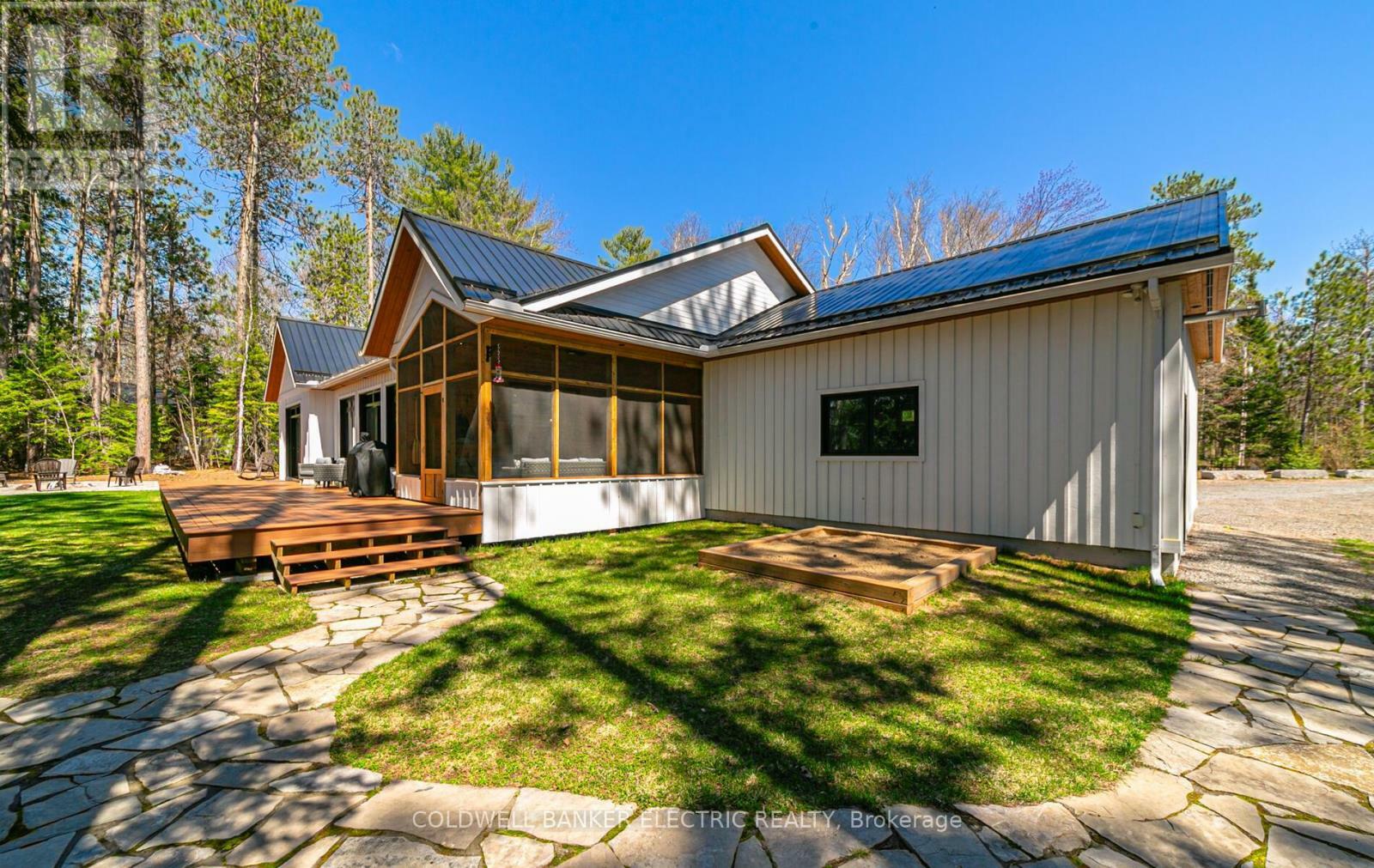 Property Photo: 17 Ida Ho Lane ON K0L 1C0