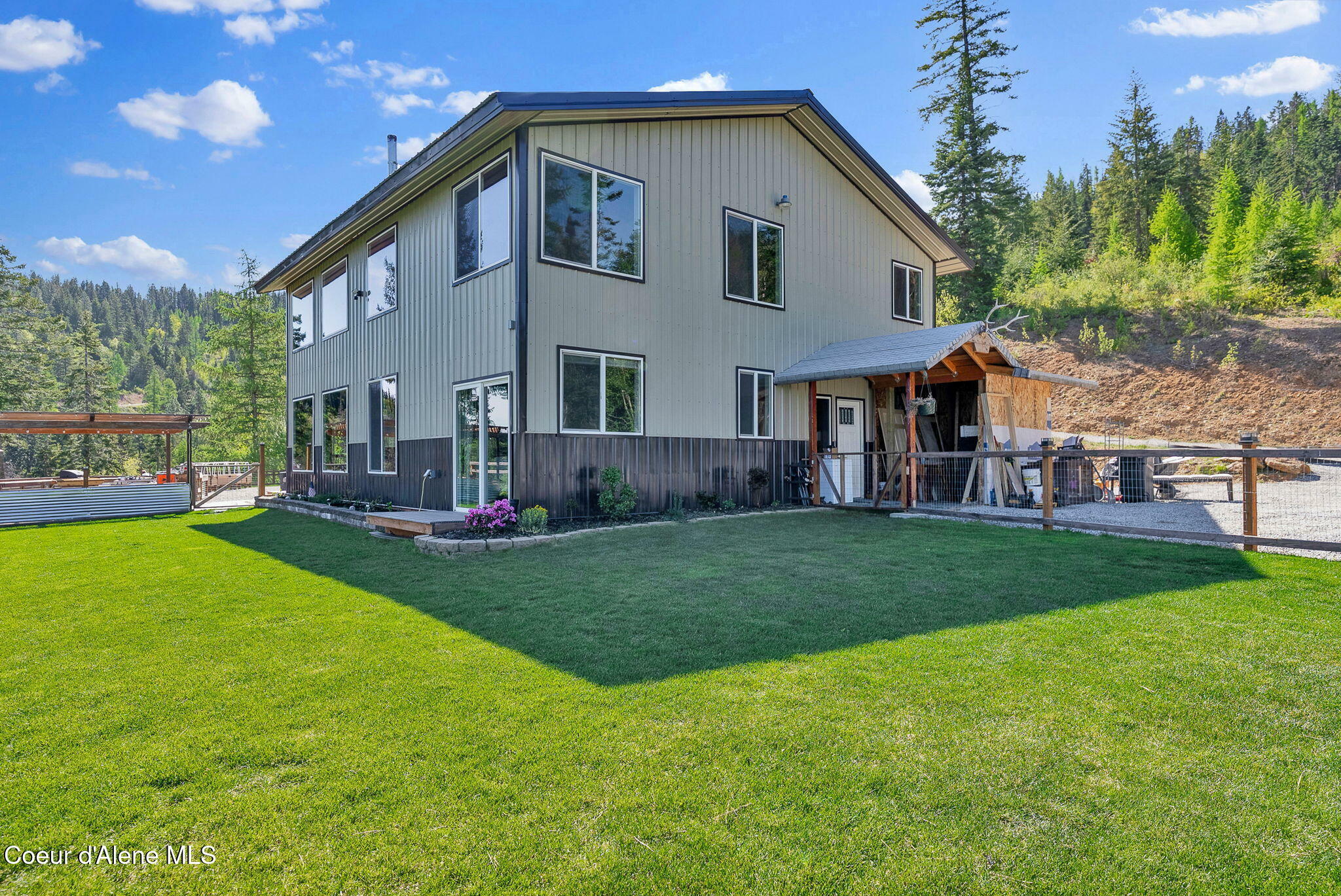 12251 W Blessing Hill Rd  Post Falls ID 83854 photo