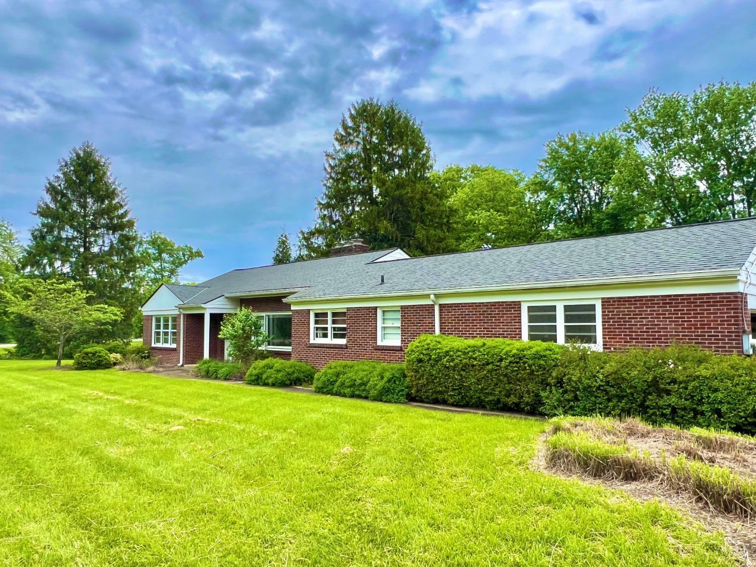 Property Photo: 800 Indian Hill Road OH 45174