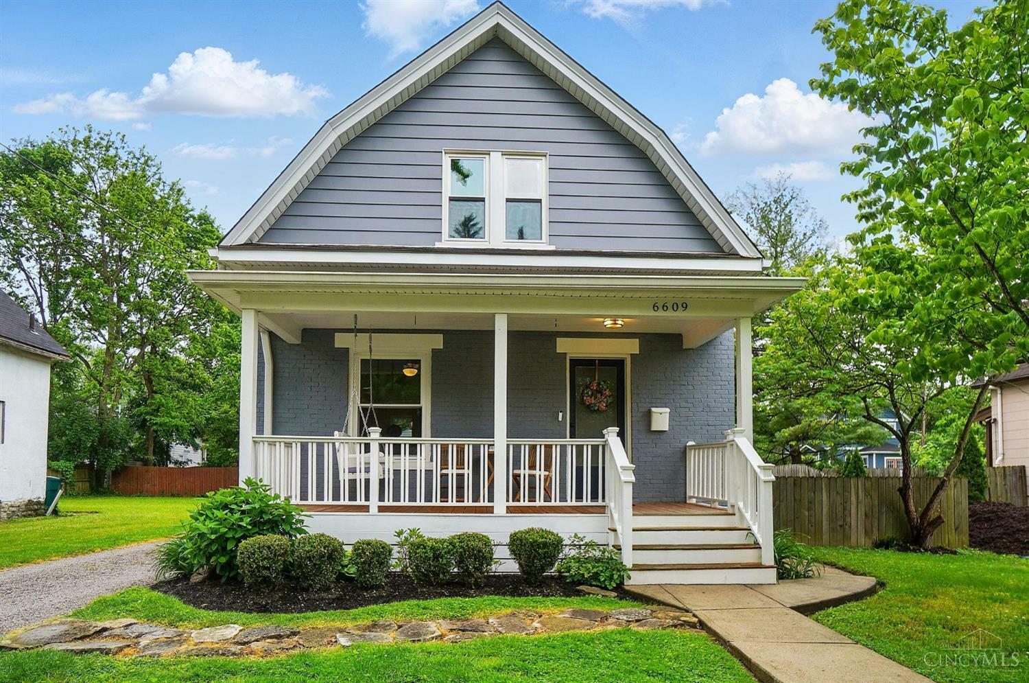 Property Photo: 6609 Buckingham Place OH 45227