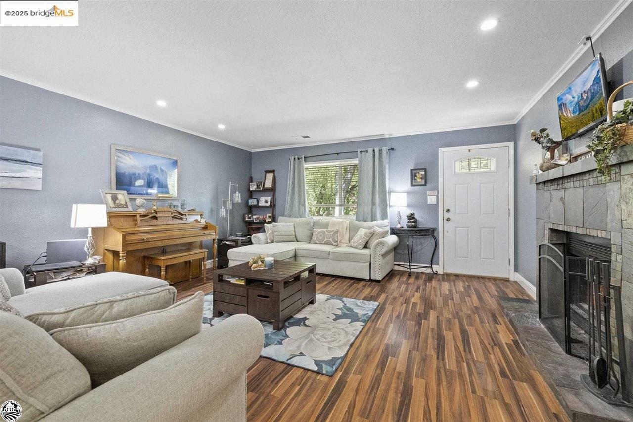 Property Photo: 1164 Shaws Flat CA 95370