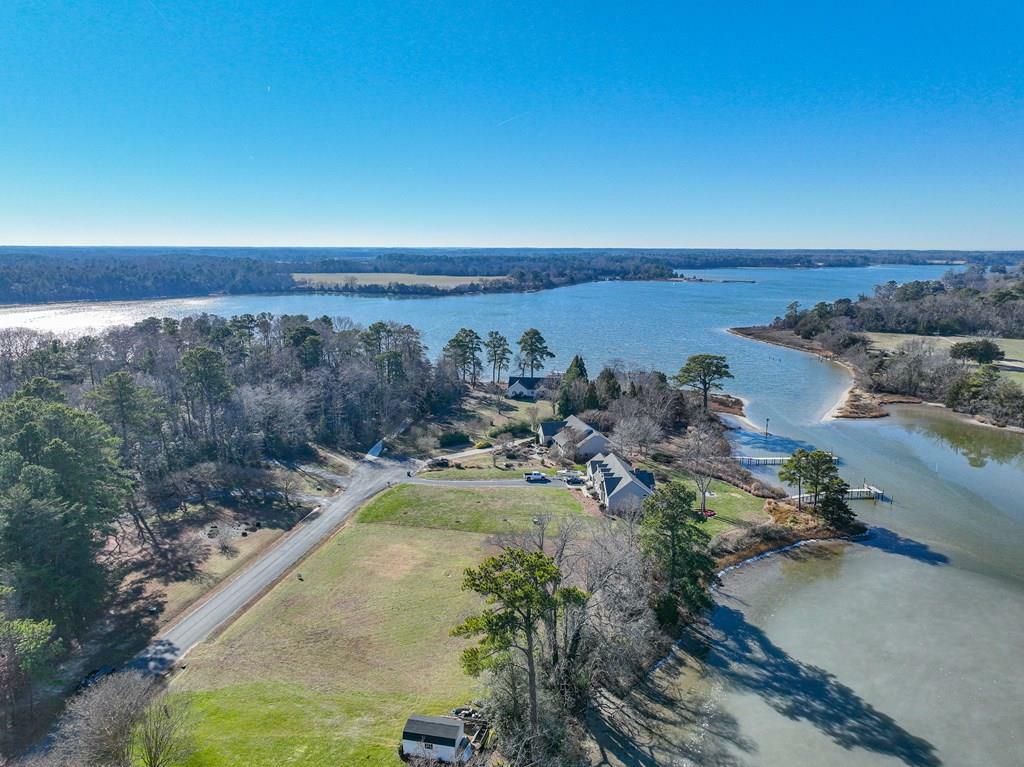 Property Photo:  18 Bluff Dr  VA 23306 