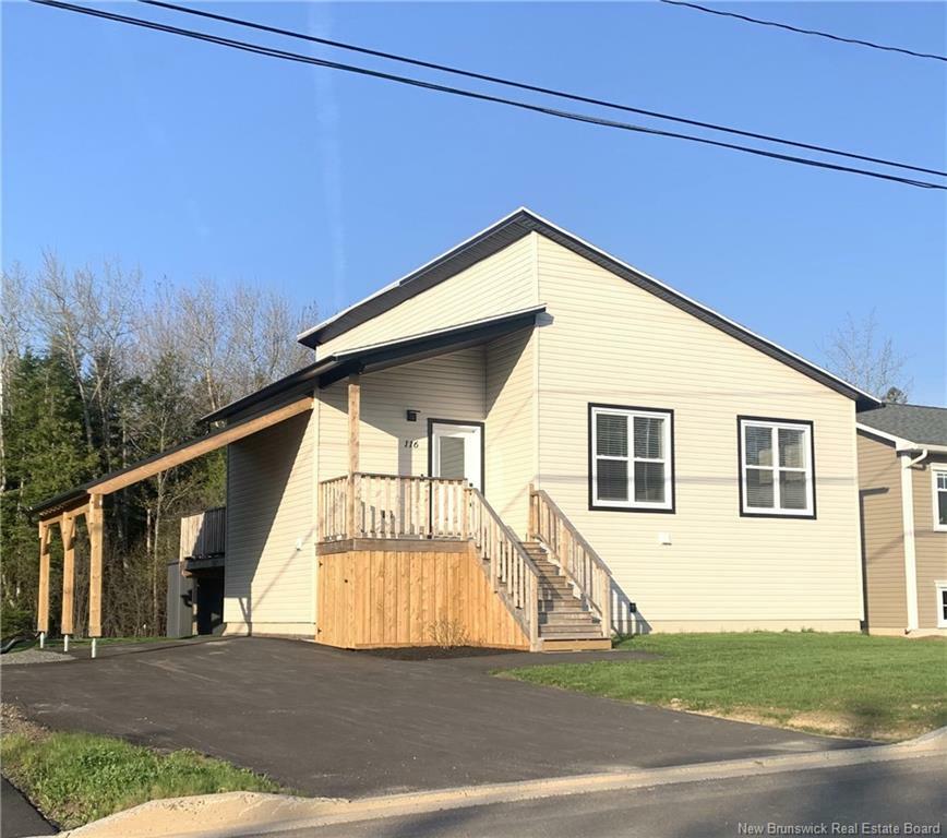 Photo de la propriété: 116 St. Pierre Drive NB E3C 0C3