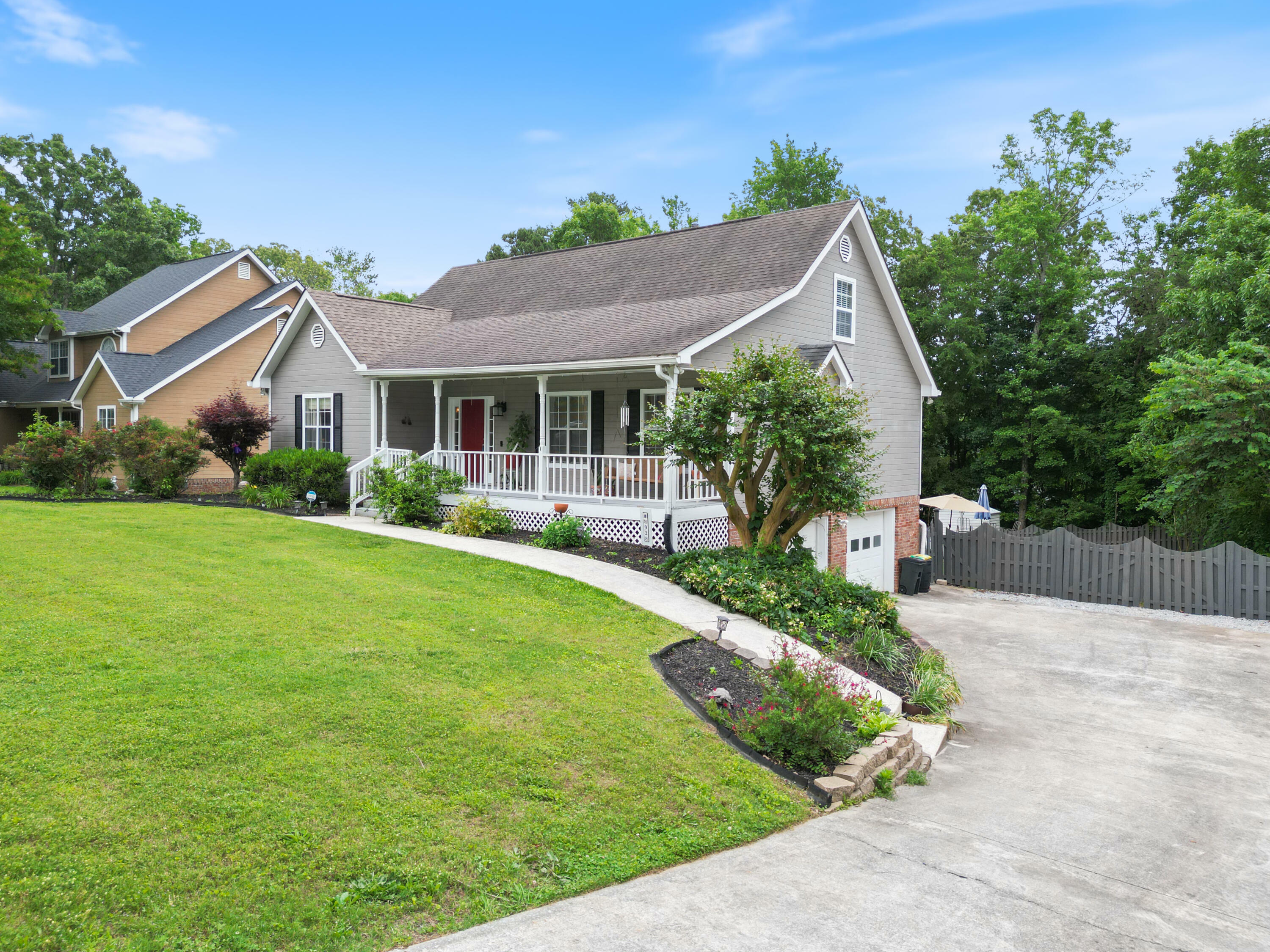 Property Photo: 8928 Brookhill Drive TN 37343