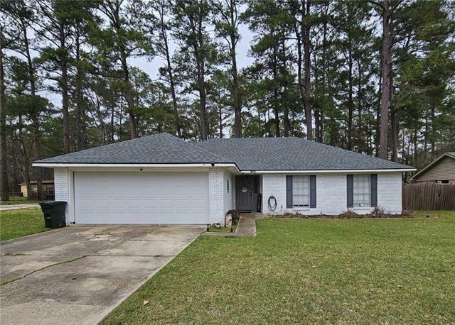 Property Photo: 152 Huntington Dr LA 71360