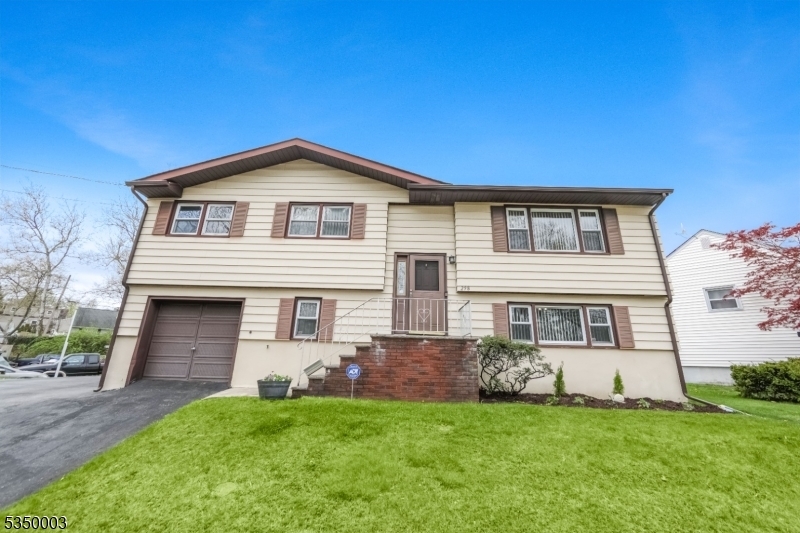 Property Photo: 278 Broad St NJ 07013
