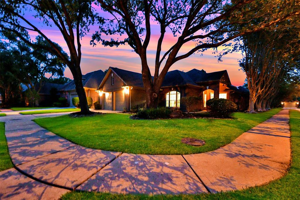 Property Photo: 13702 Senca Park Drive TX 77077