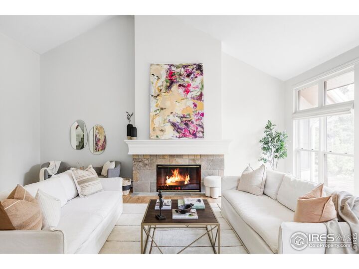 Property Photo:  910 Kalmia Ave  CO 80304 