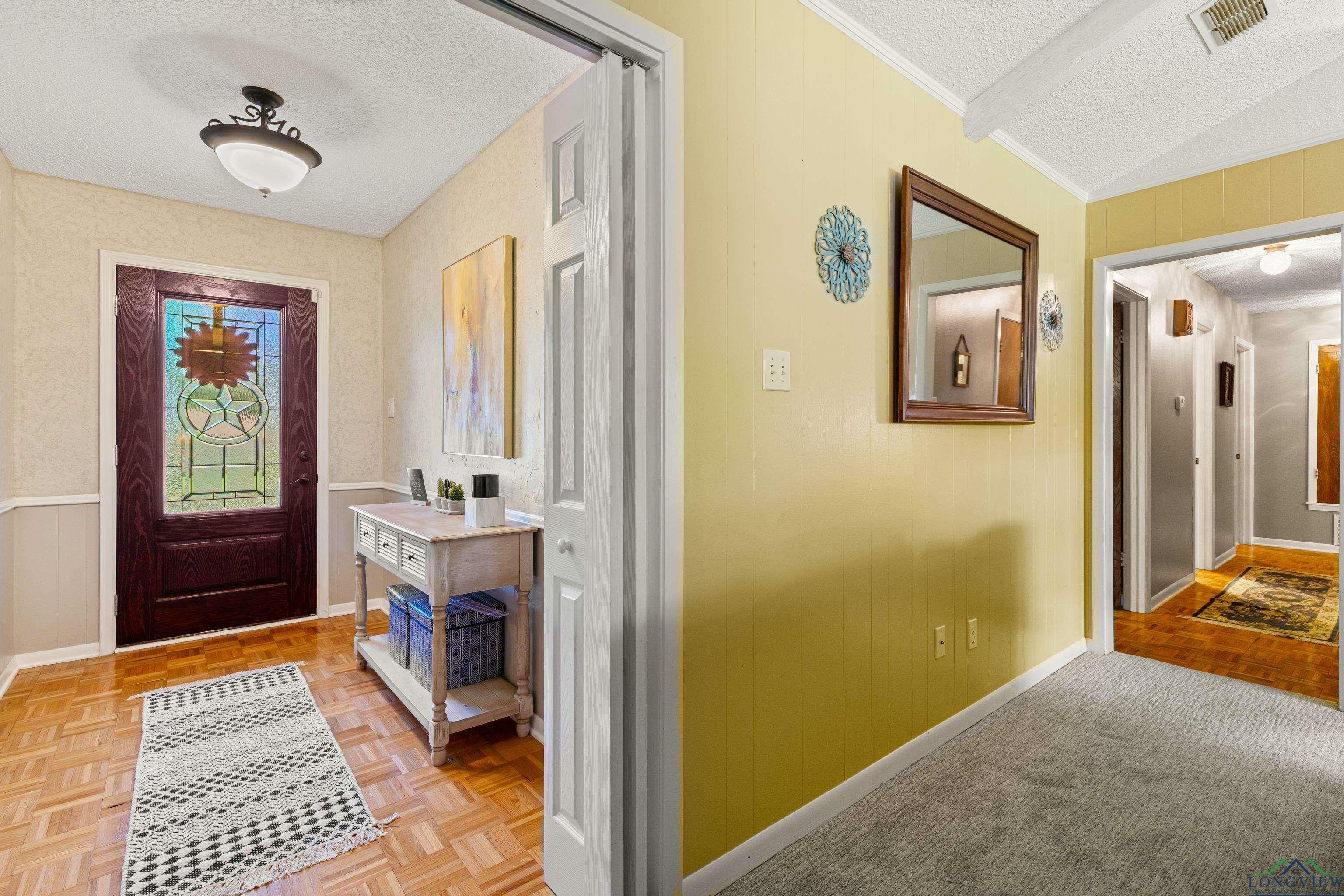 Property Photo: 624 Green Oak TX 75604