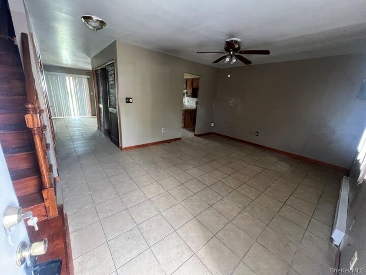 Property Photo: 5 Northgate Drive NY 12586