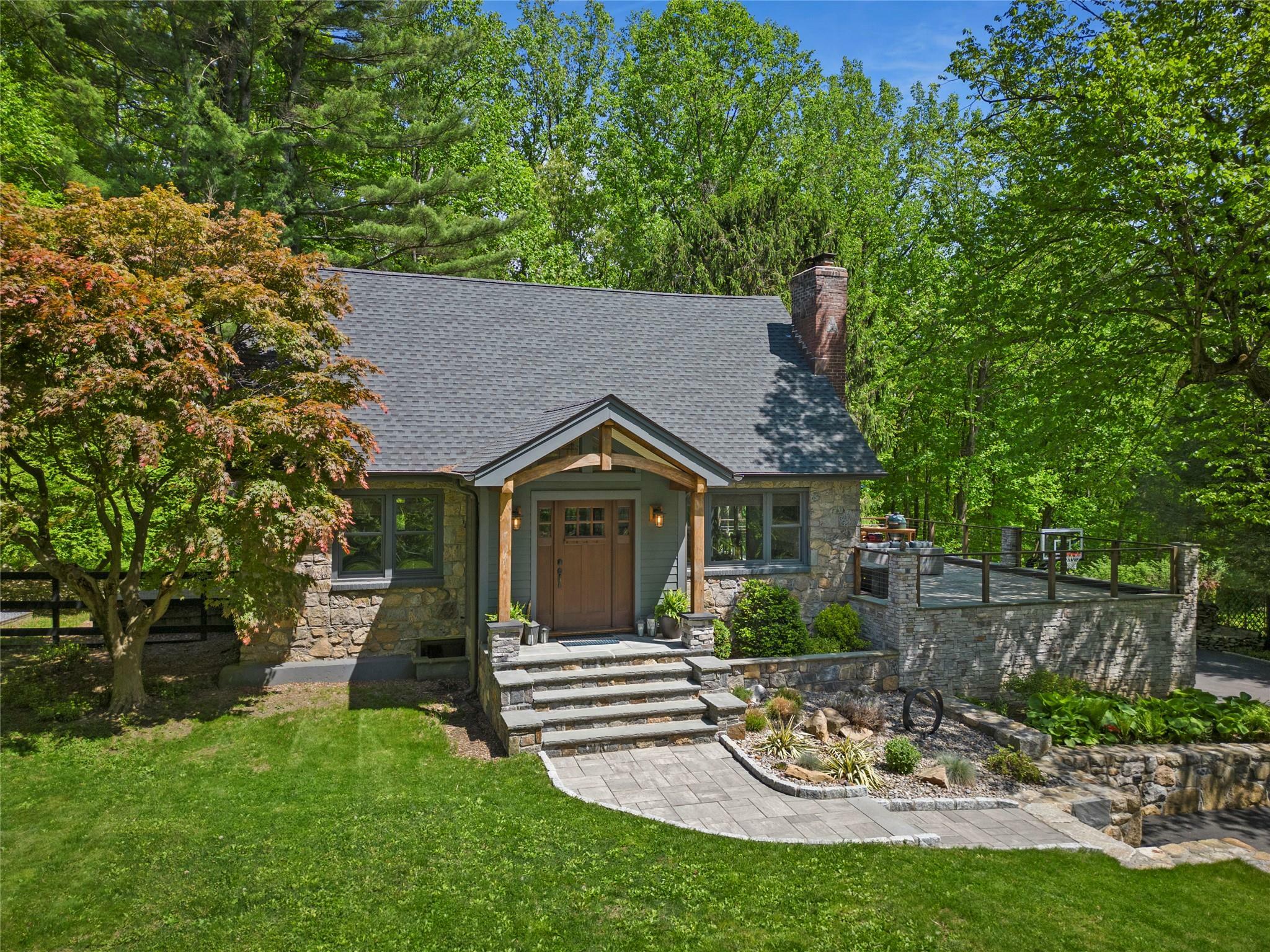 Property Photo:  36 Barrett Hill Road  NY 10541 