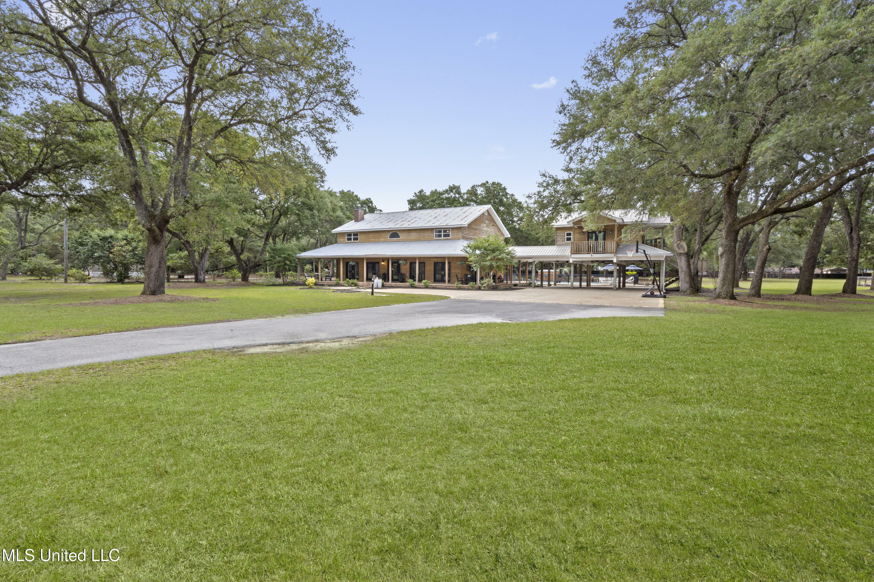 Property Photo: 1625 Noble Road MS 39564