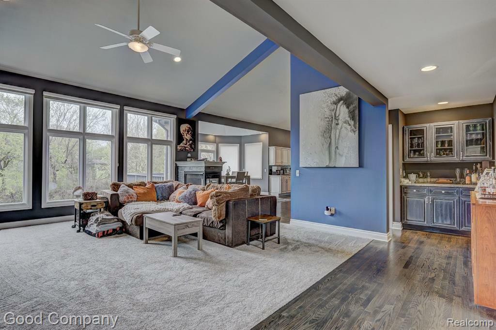 Property Photo: 55195 Whitney Drive MI 48315 6664