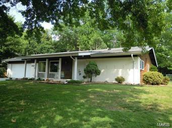 Property Photo: 1528 Rathford MO 63146