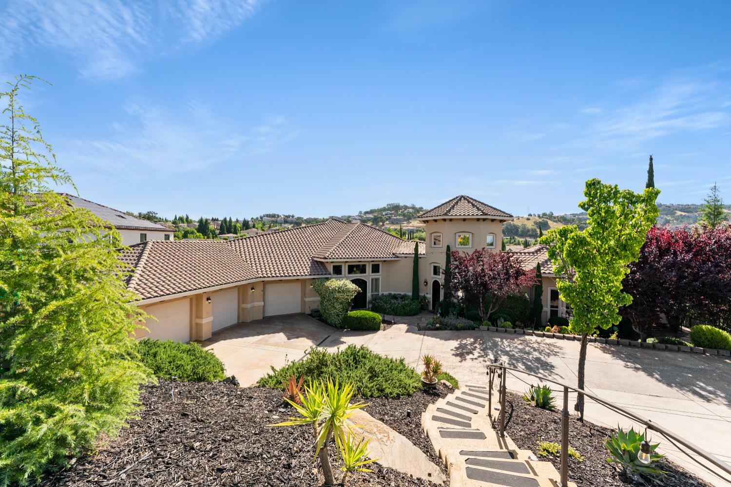 Property Photo: 5083 Thalia Drive CA 95762