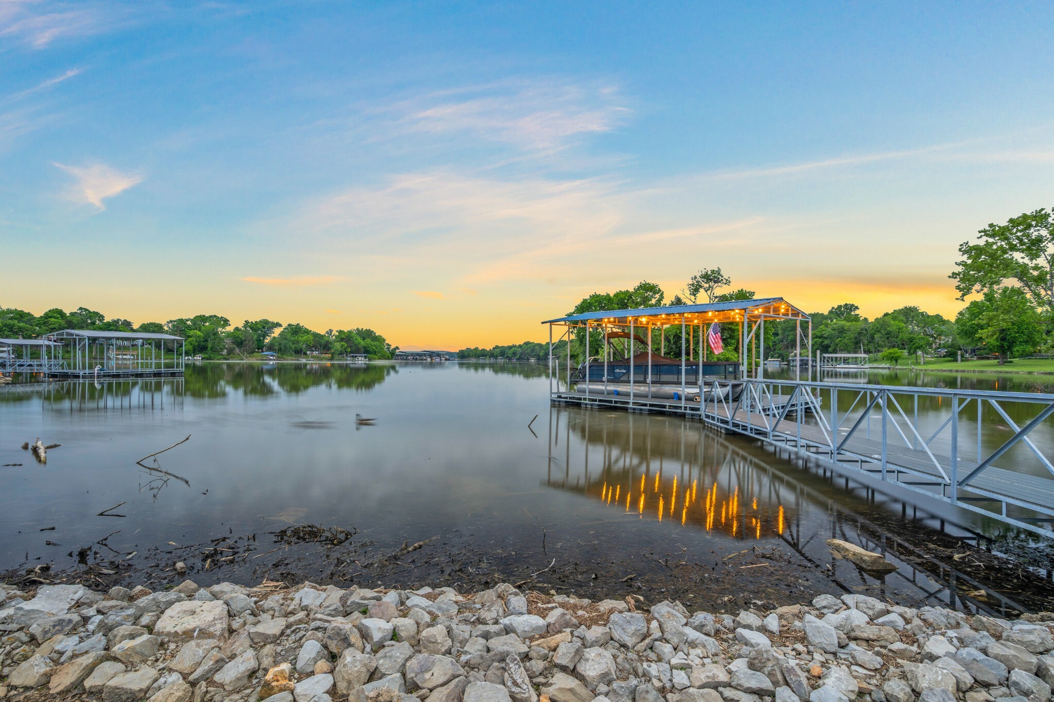 Property Photo:  633 Bay Point Dr  TN 37066 
