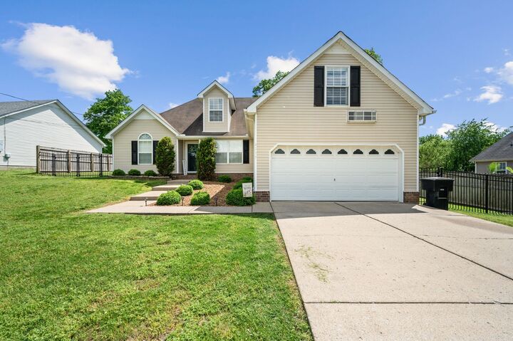 4237 Nandina Ct  Murfreesboro TN 37129 photo