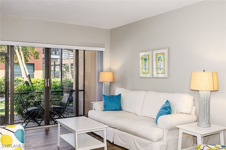 Property Photo: 20 Greenbrier Street 3-105 FL 34145