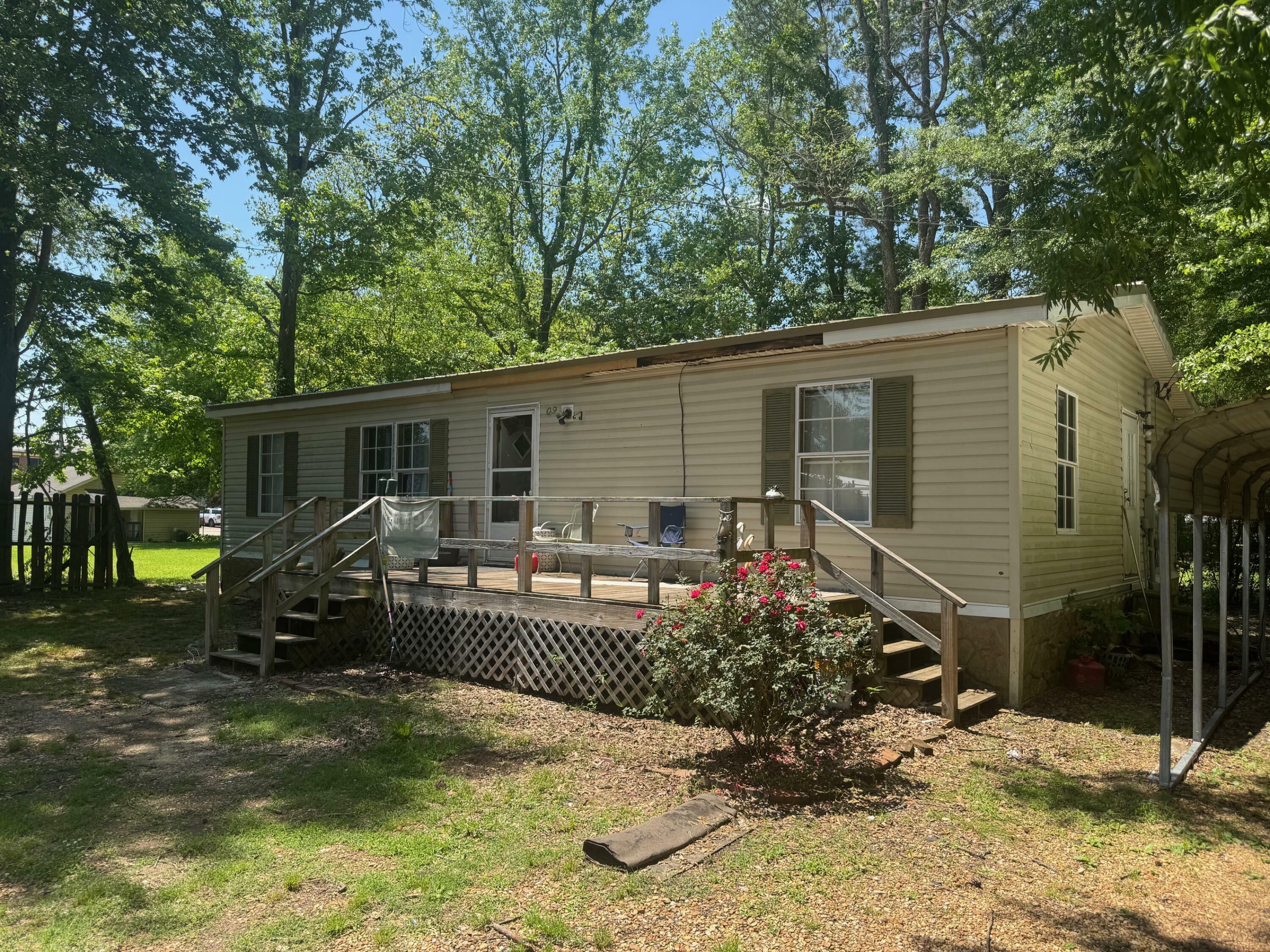 Property Photo: 109 Finney Avenue MS 38858