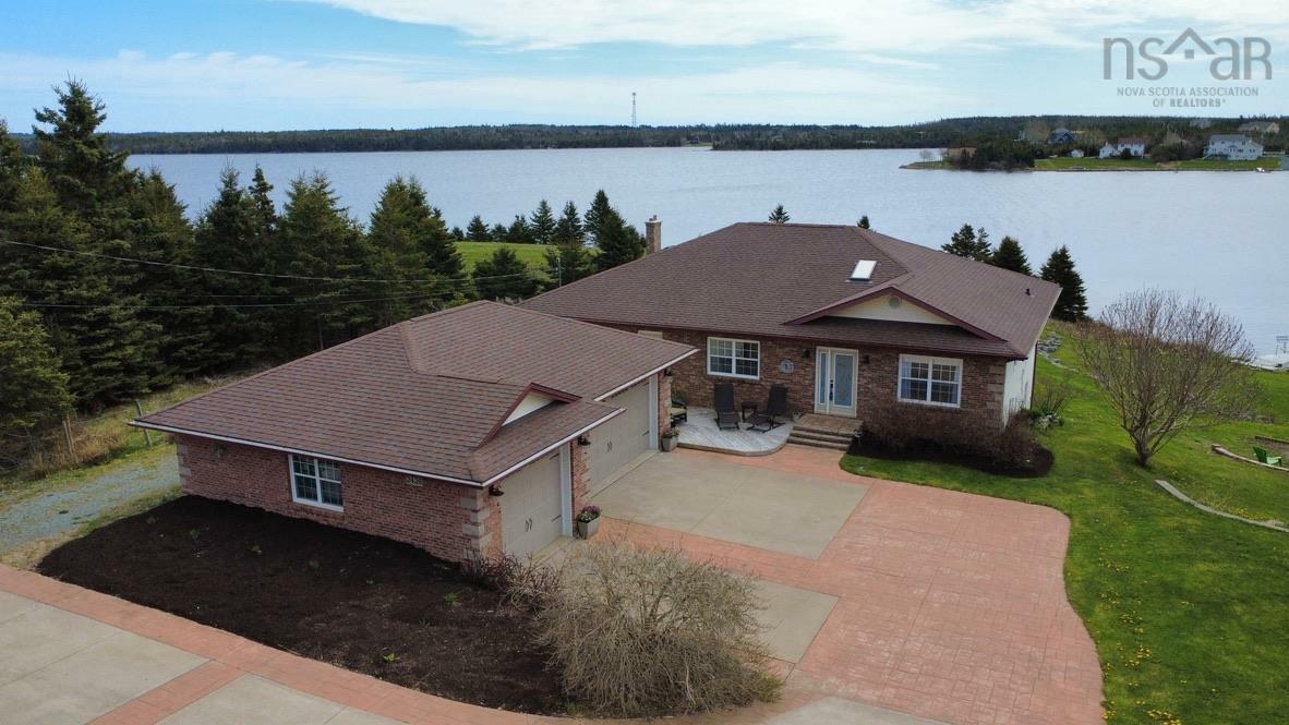 2426 Crowell Road  East Lawrencetown NS B2Z 1P3 photo