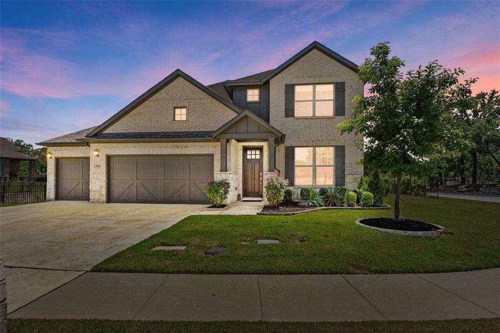 Property Photo: 216 Shadow Creek Lane TX 75065