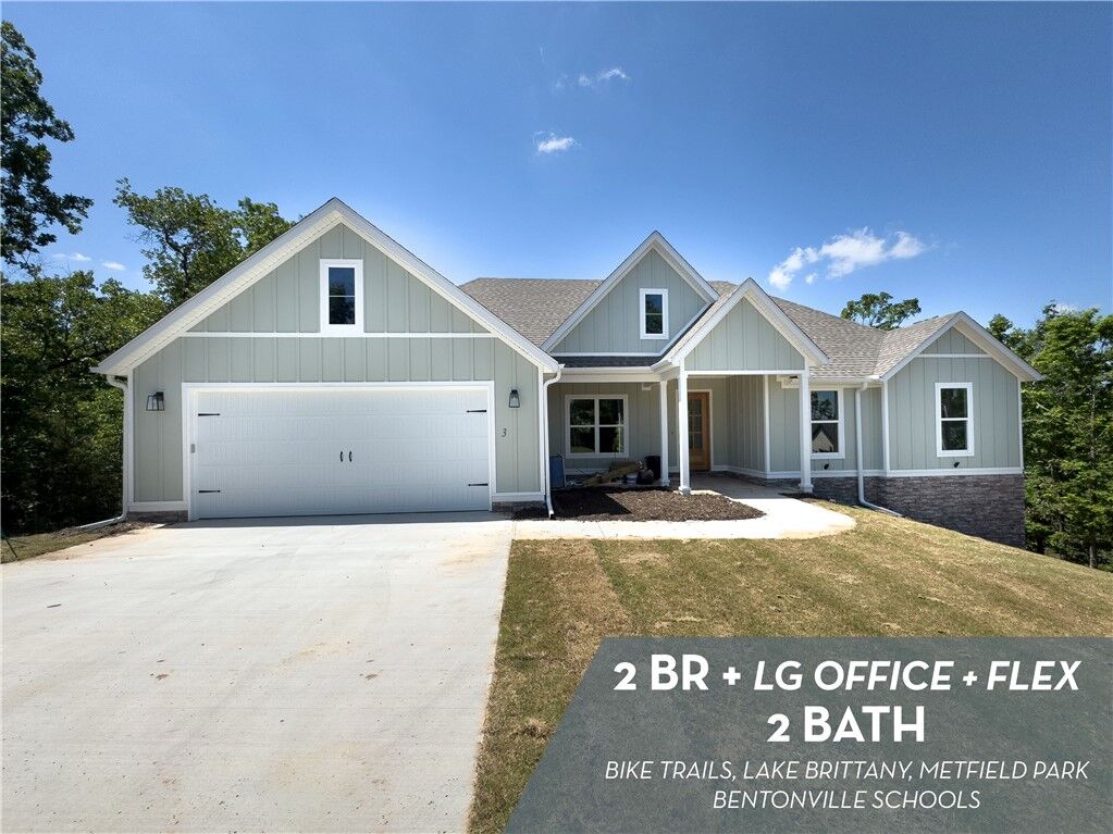 Property Photo:  3 Berkshire Drive  AR 72714 