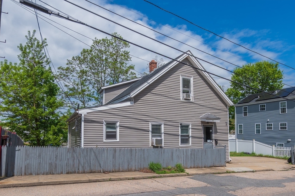 Property Photo: 52 Luna St RI 02904