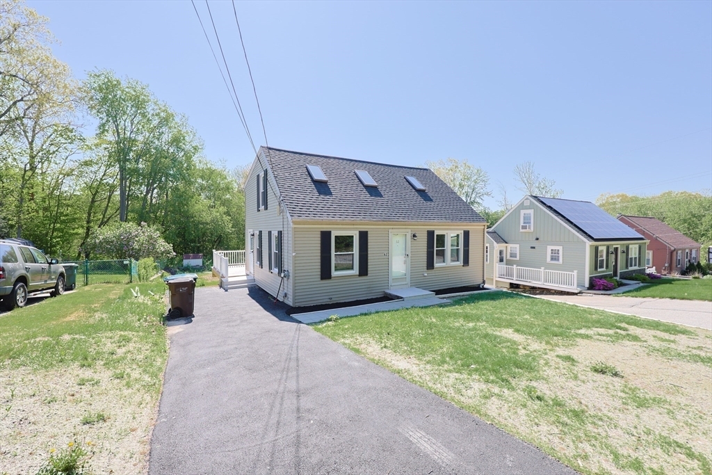 Property Photo: 62 Rockland Rd MA 01501