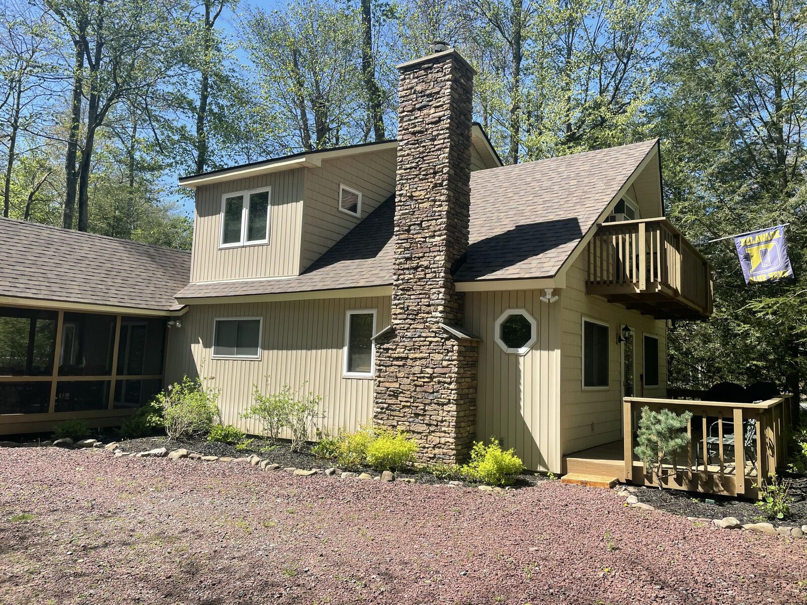 Property Photo: 1515 Beech Spring Drive PA 18350