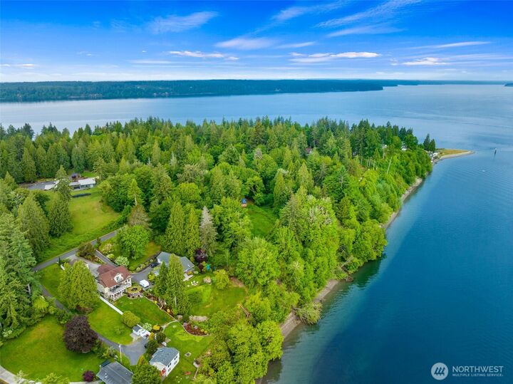 9728  Cascade Loop NE  Olympia WA 98516 photo